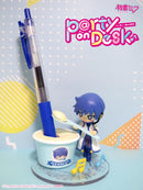 Kaito DesQ Party on Desk Figure