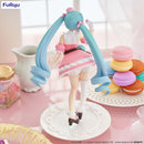 Hatsune Miku SweetSweets Macaroon Ver. Exceed Creative Figure