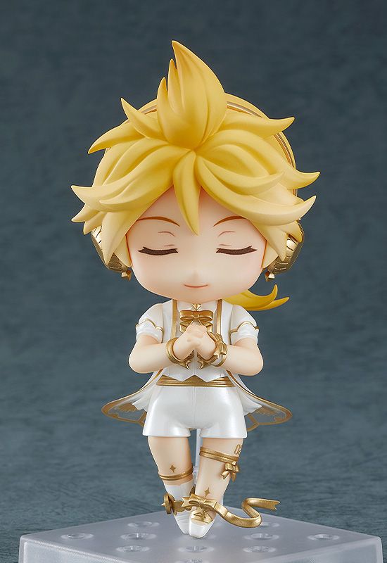 Nendoroid Len Kagamine Symphony 2022 ver. Figure No. 1920