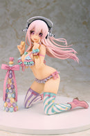 Super Sonico with Macaron Tower 1/7 Scale Figure