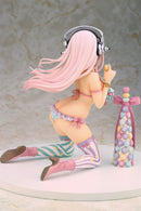 Super Sonico with Macaron Tower 1/7 Scale Figure