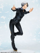 Victor Nikiforov with Makkachin G.E.M. Series YURI!!! on ICE 1/8 Scale Figure