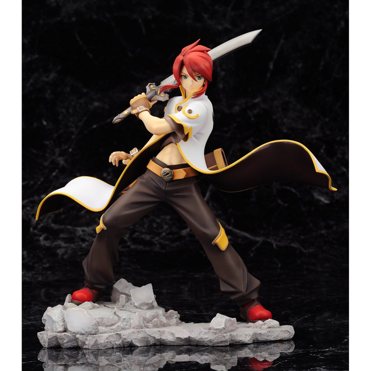 Tales of the Abyss Luke fone Fabre フィギュア Luke fone Fabre 1/8 Scale Figure